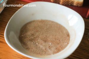 Cinnamon and sugar for baked french toast sticks