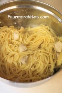 Chicken and pasta in a bowl for instant pot chicken spaghetti